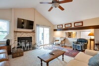 Building Photo - 6396 S Glencoe Ct