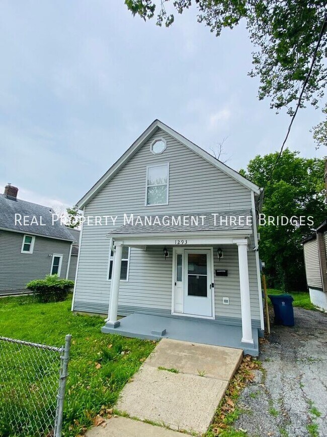 Building Photo - 1293 Purcell Ave