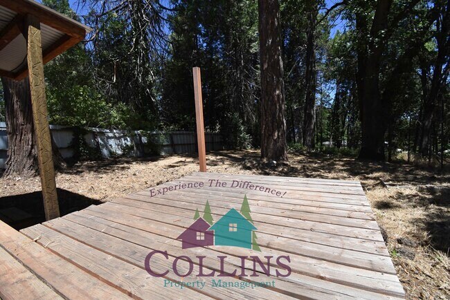 Building Photo - 11168 Vista Ave