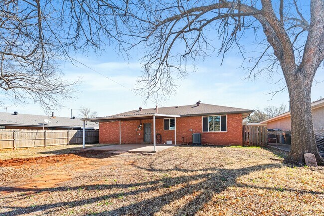 Building Photo - 2609 N Key Blvd