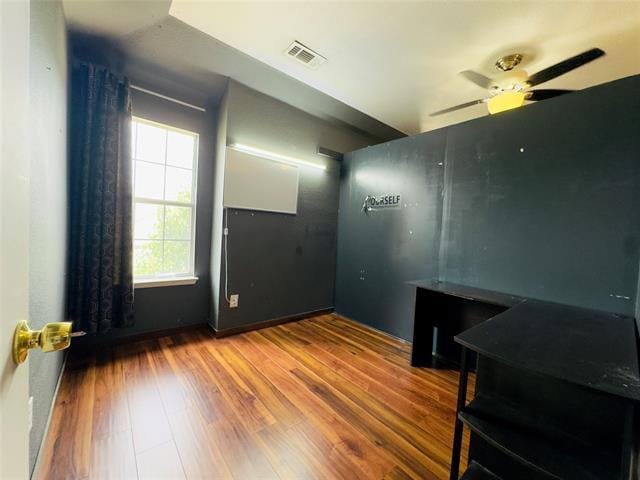 Building Photo - 3838 Brandon Park Dr