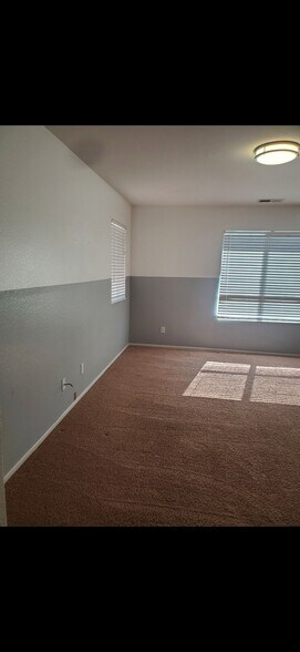 Building Photo - 33792 Harvest Way E