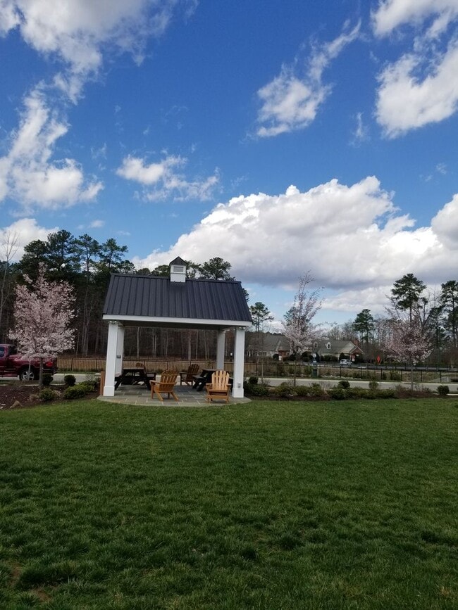 Building Photo - 529 Crofton Village Terrace