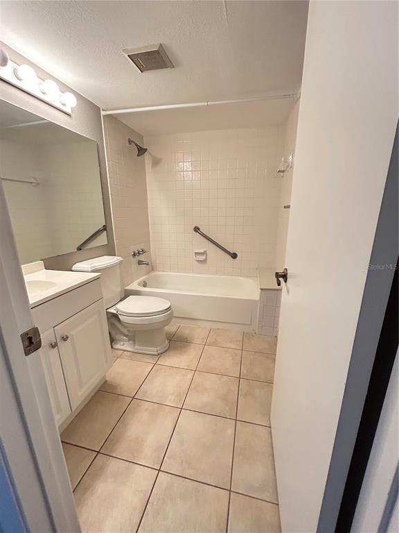 Building Photo - 8217 Sun Spring Cir