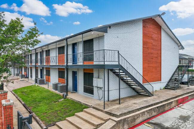 Primary - Linda Vista Apartments