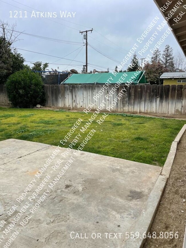 Building Photo - 1211 Atkins Way