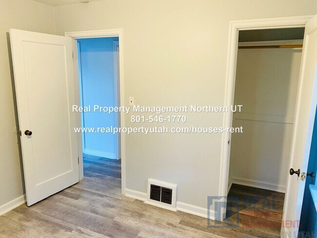 Building Photo - 3 Bedroom 1.5 Bath Ogden Home available now