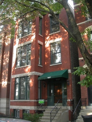 Primary Photo - 1537 N North Park Avenue