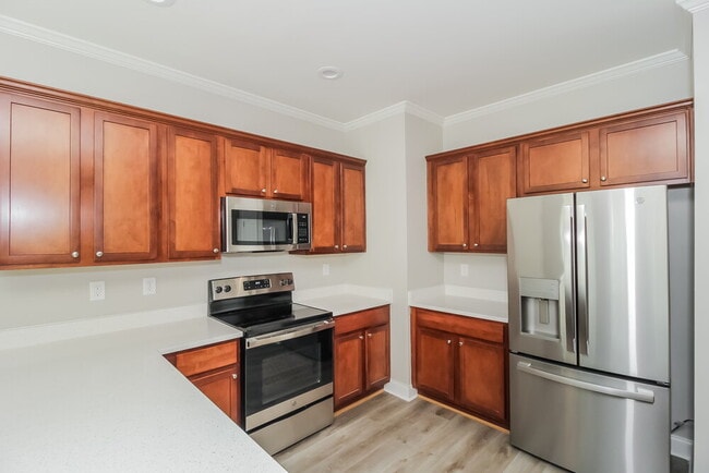 Building Photo - 252 Derby Ct