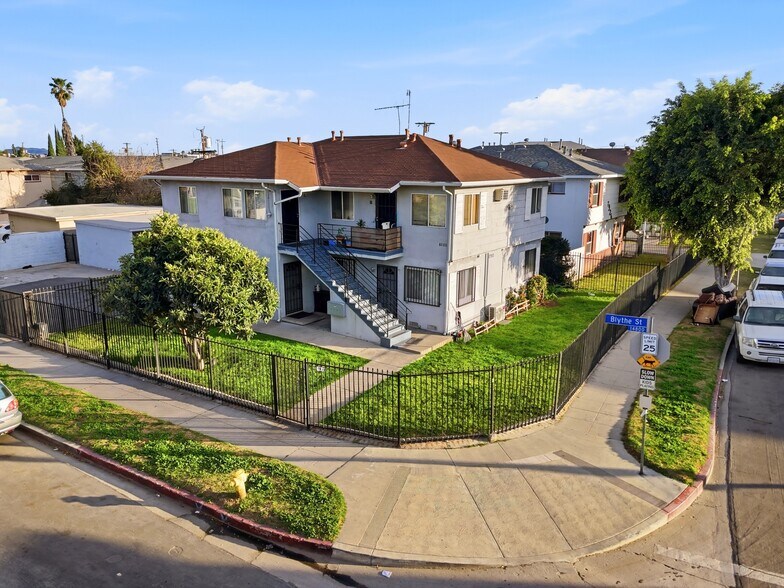 Building Photo - 7932 Brimfield Ave