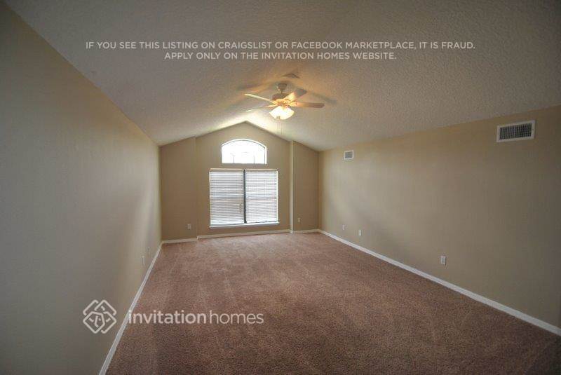 Building Photo - 2719 Spoonbill Trail