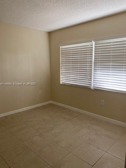Building Photo - 12955 SW 16th Ct