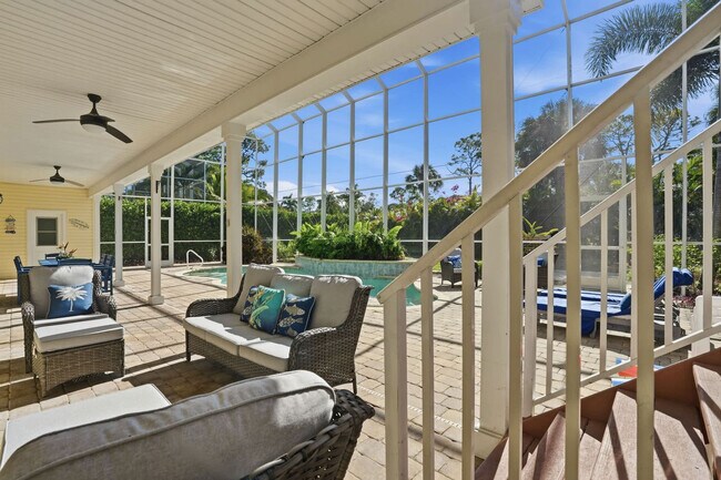 Building Photo - 3011 Pine Tree Dr