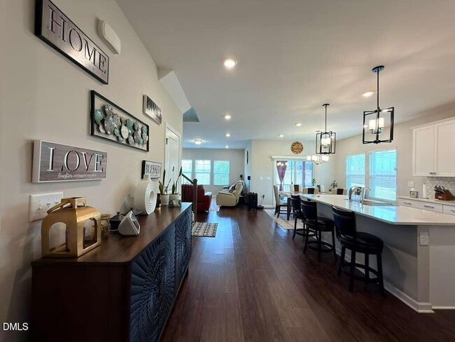 Building Photo - 3500 Barn Rd