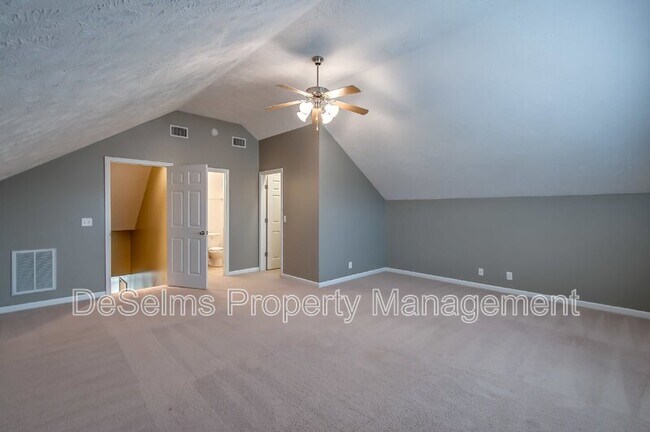 Building Photo - 3733 Shoteka Dr