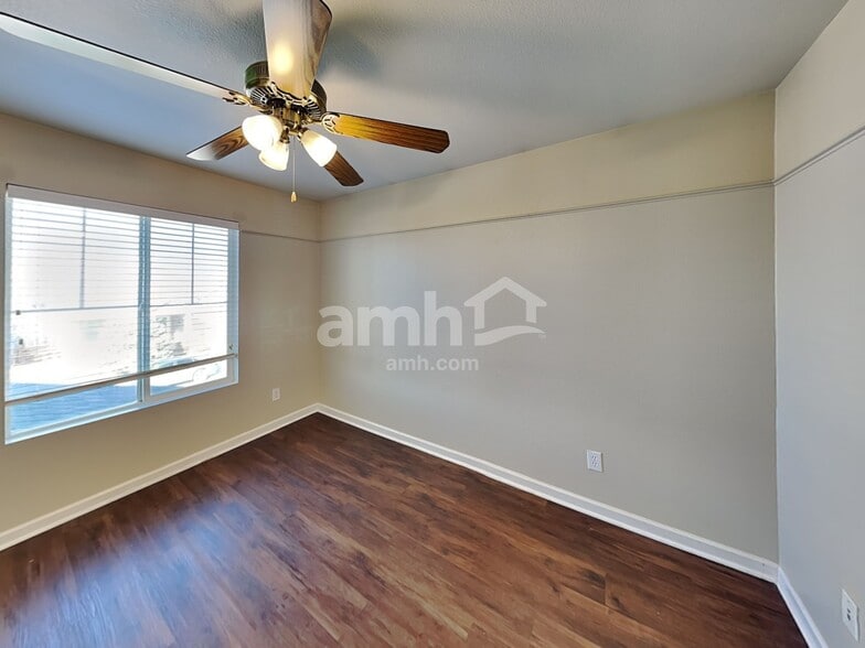 Building Photo - 22262 E Bellewood Pl