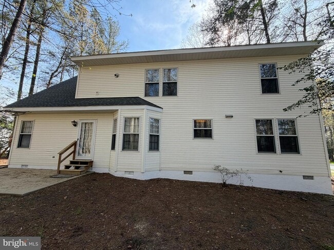 Building Photo - 43974 White Cedar Ln