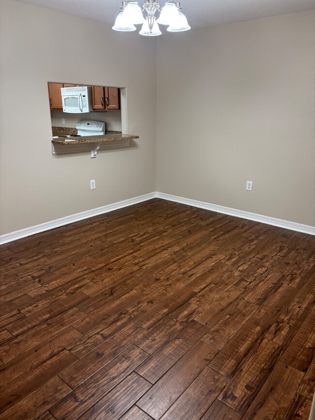 Building Photo - 5459 Quarry Rock Rd