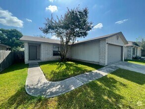 Building Photo - NICE 3 BDRM 2 BATH HOME * GREAT FLOOR PLAN...