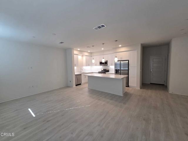 Building Photo - 711 Winchester Dr