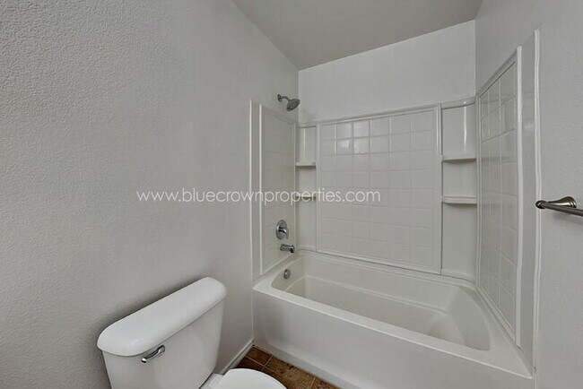 Building Photo - 12862 Vassar Dr