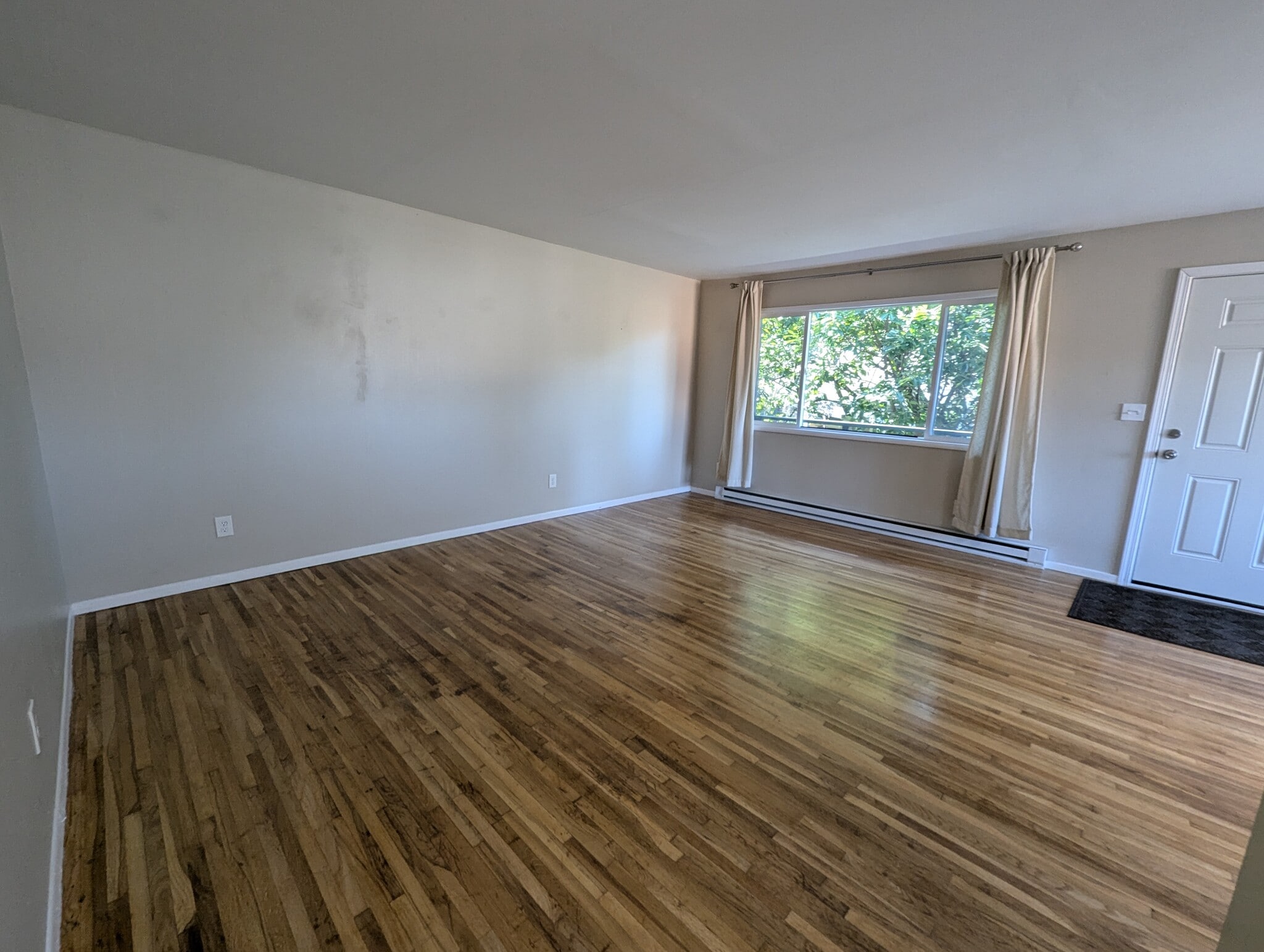 Building Photo - 1626 Southeast Lexington Street