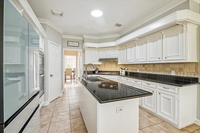 Building Photo - 15314 Ripplewind Ln