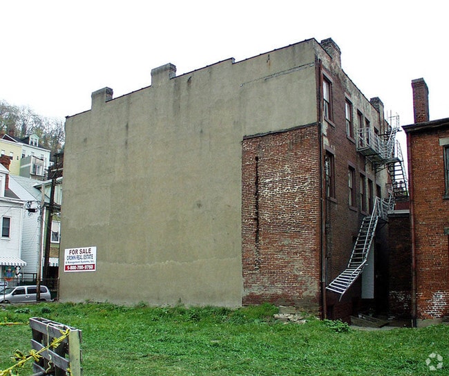 Concord Place Apartments 833 Concord St Pittsburgh PA 15212