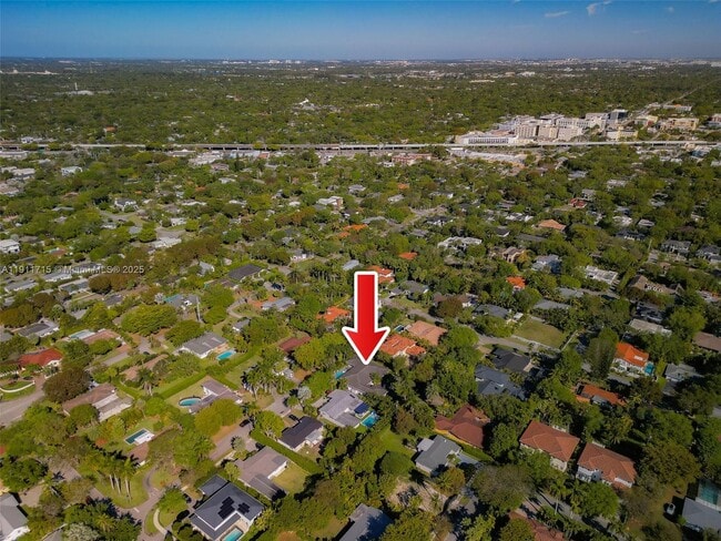 Building Photo - 8234 SW 60th Ct