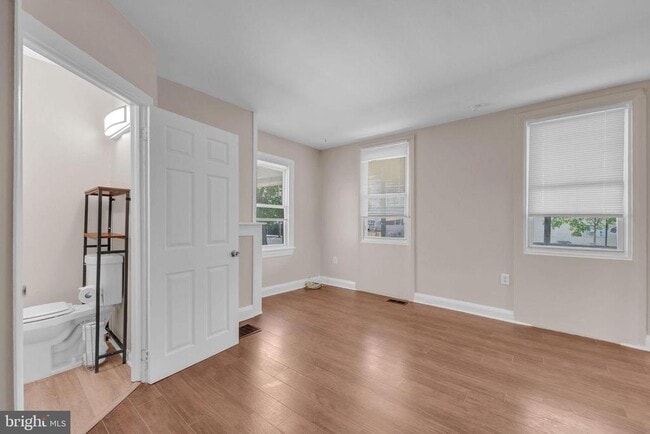 Building Photo - 315 Burlington Ave