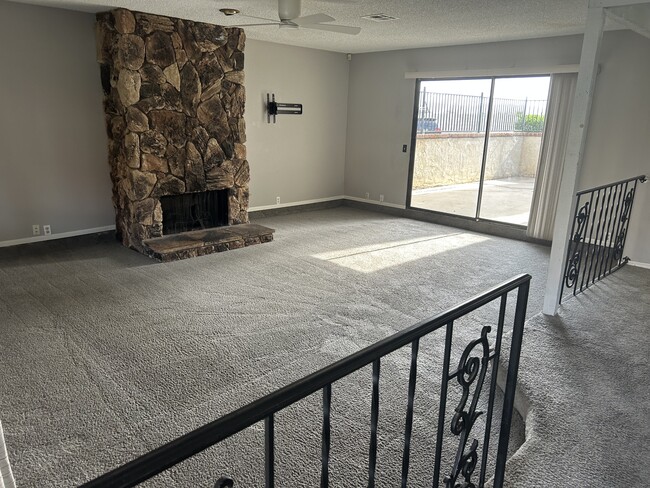 Building Photo - 16780 Green Tree Blvd