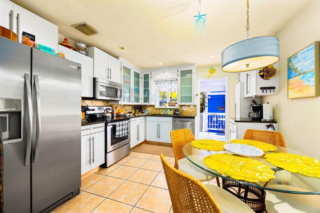 Building Photo - 1111 N K St