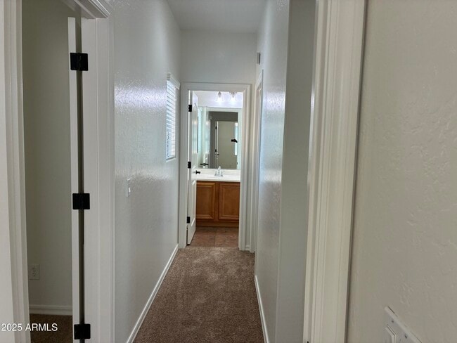 Building Photo - 14559 W Port Royale Ln