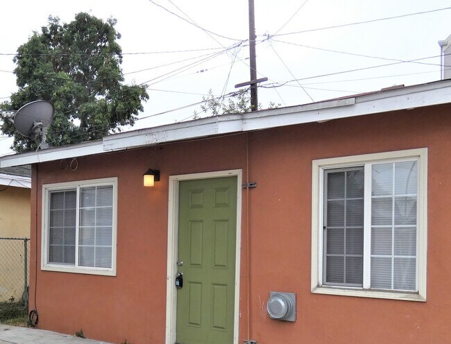 Building Photo - LB1117 (Rose) OWNER APPROVAL