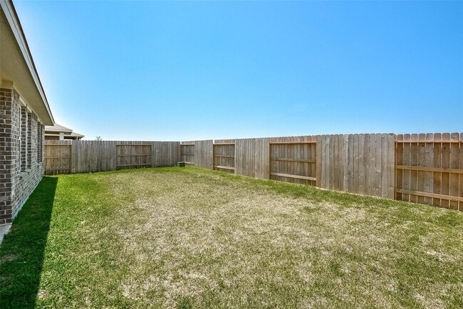 Building Photo - 4431 Silvergrass Ln