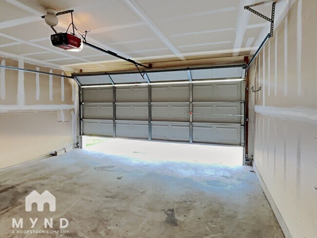 Building Photo - 2800 Single Trace Ct
