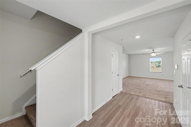 Building Photo - 318 Aniston Ln