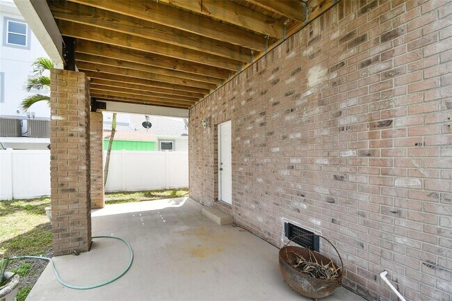 Building Photo - 16033 Gulf Blvd
