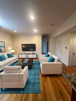 Building Photo - Surmount Commons: Elevate Your Lifestyle i...