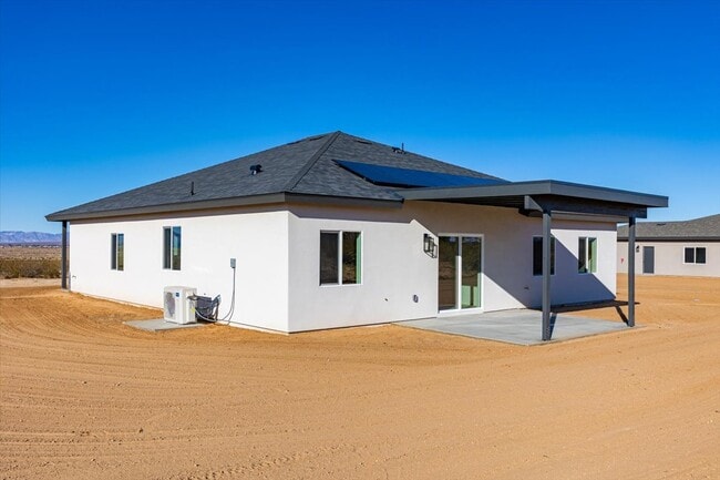 Building Photo - 10094 Joshua Blvd