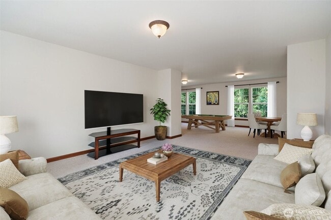 Building Photo - STUNNING 3 BEDROOM IN ALDERBROOK