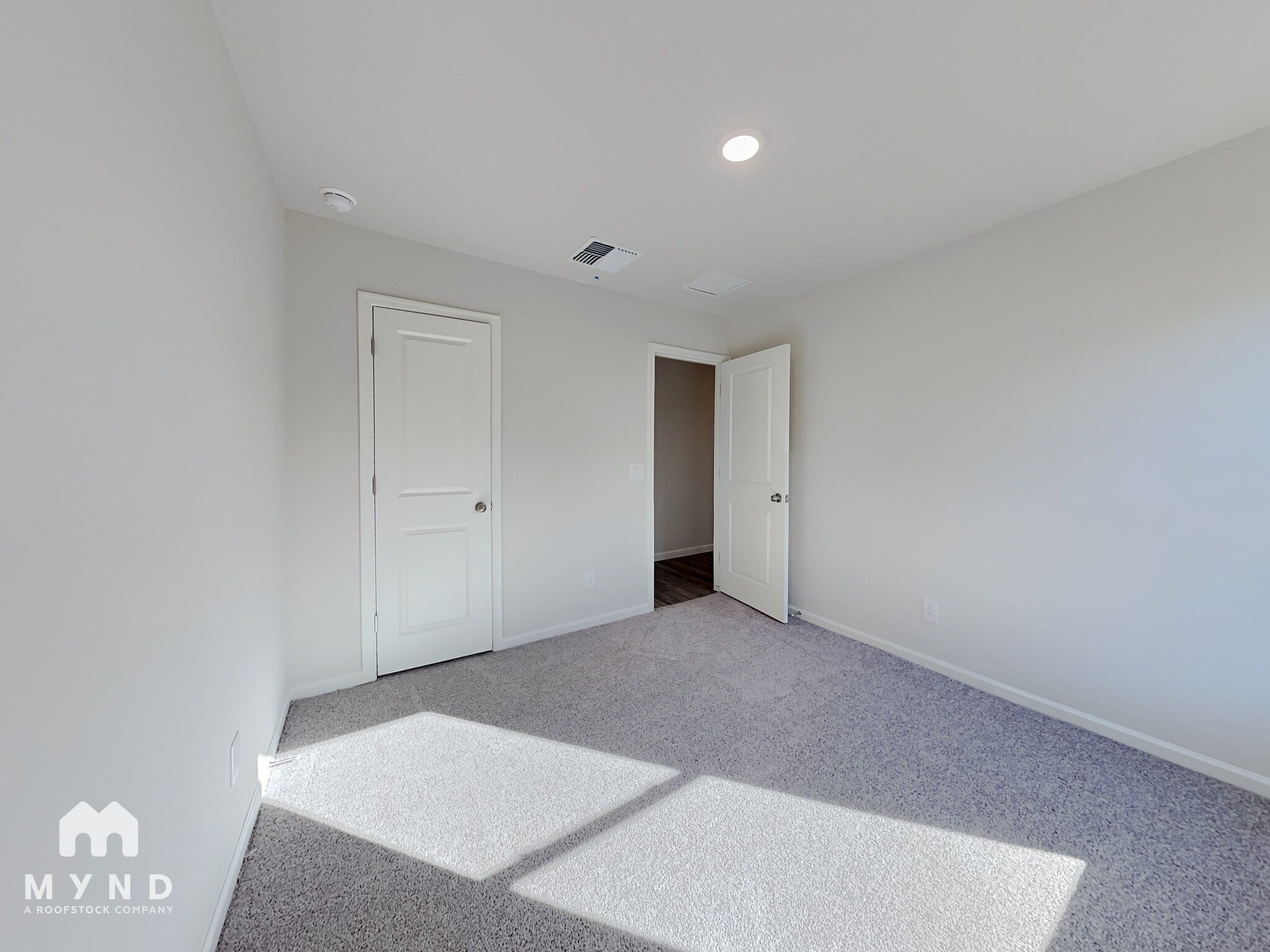 Building Photo - 222 S Picacho Heights Rd
