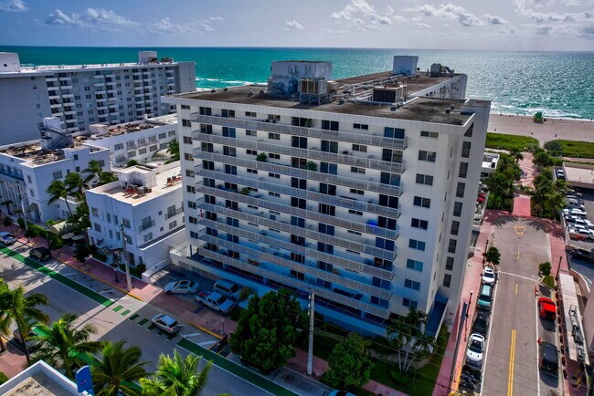 Building Photo - 401 Ocean Dr