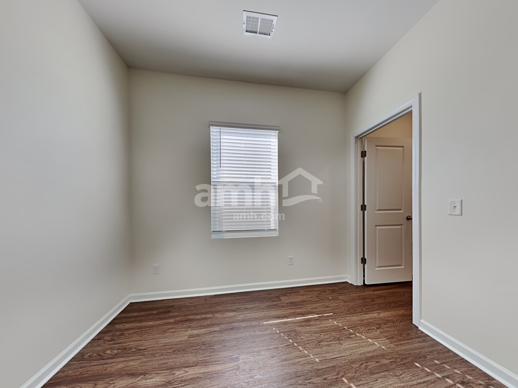 Building Photo - 192 Orion Way