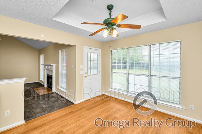 Building Photo - 6525 Foxleigh Ct