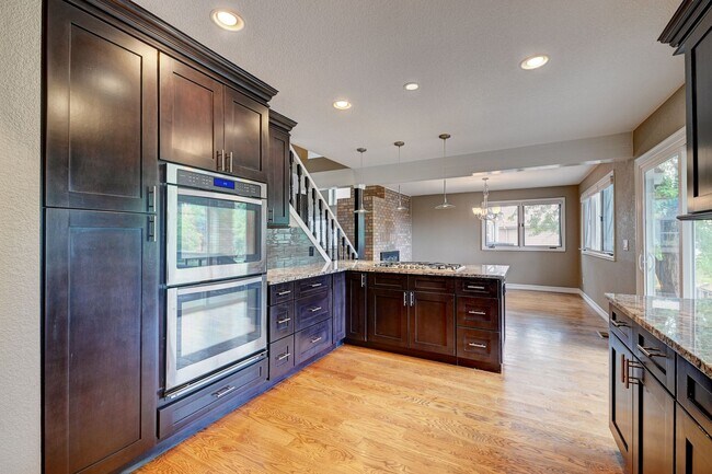 Building Photo - 3369 S Tulare Ct