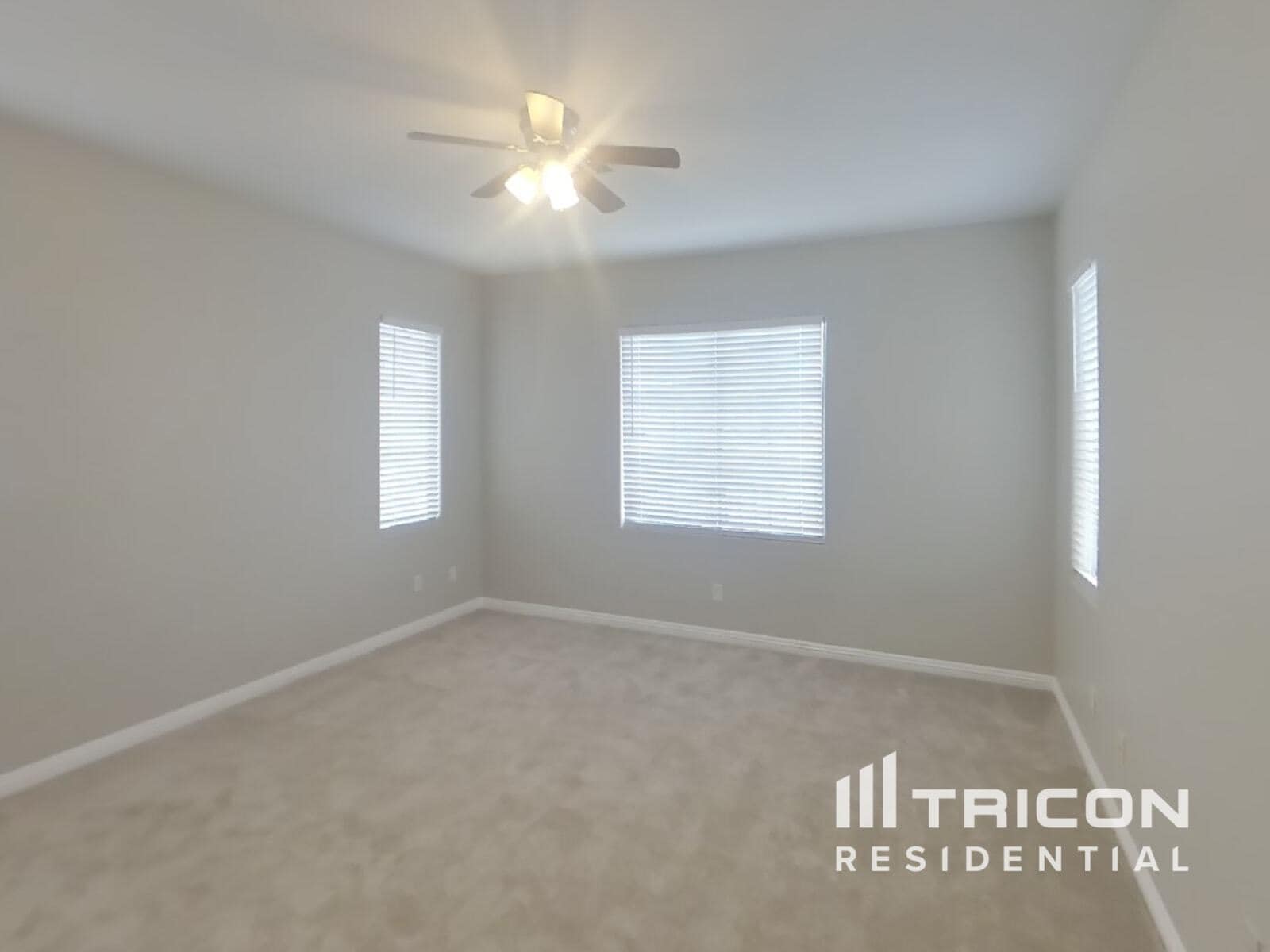 Building Photo - 9109 Picket Fence Ave