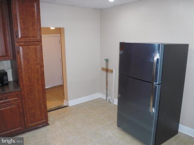 Building Photo - 540 George St