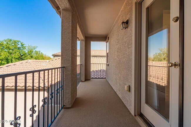 Building Photo - 11849 N 147th Dr