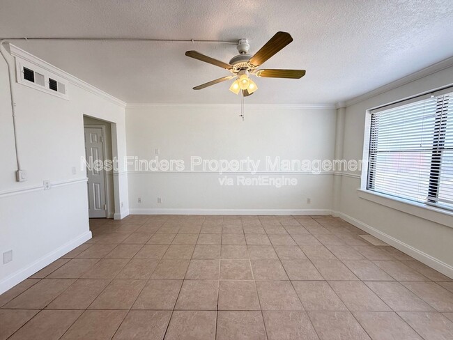 Building Photo - 311 E Ashley St